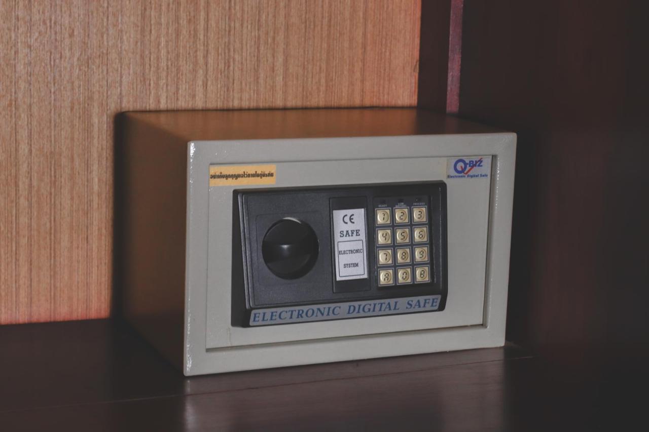 Khampiane Hotel Ban Nongdouang Экстерьер фото