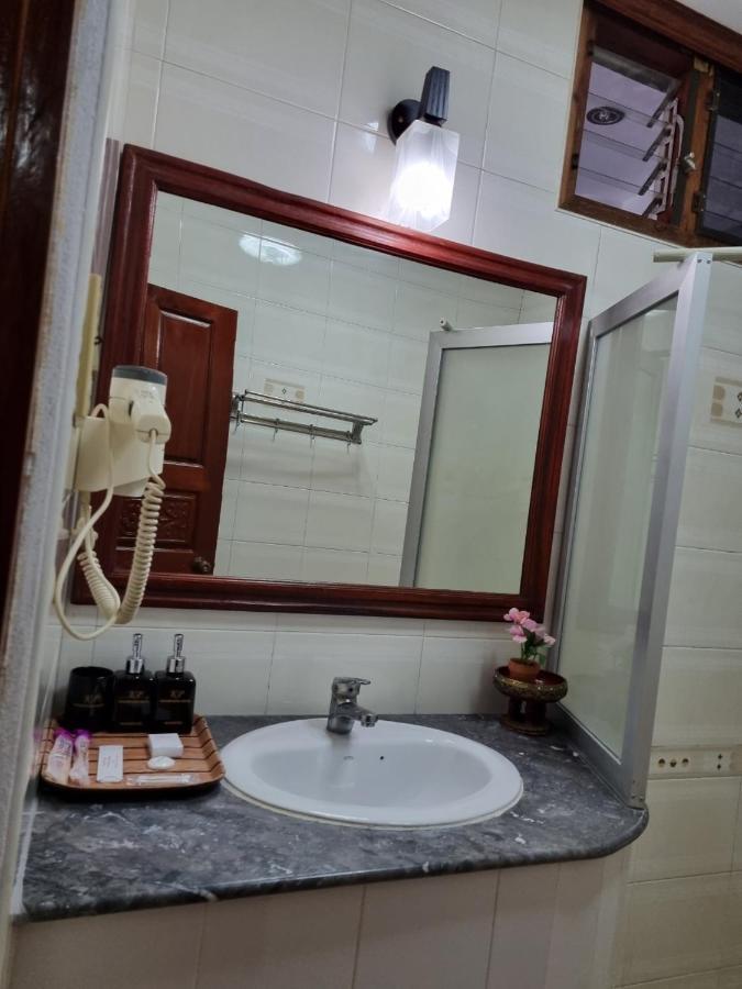 Khampiane Hotel Ban Nongdouang Экстерьер фото