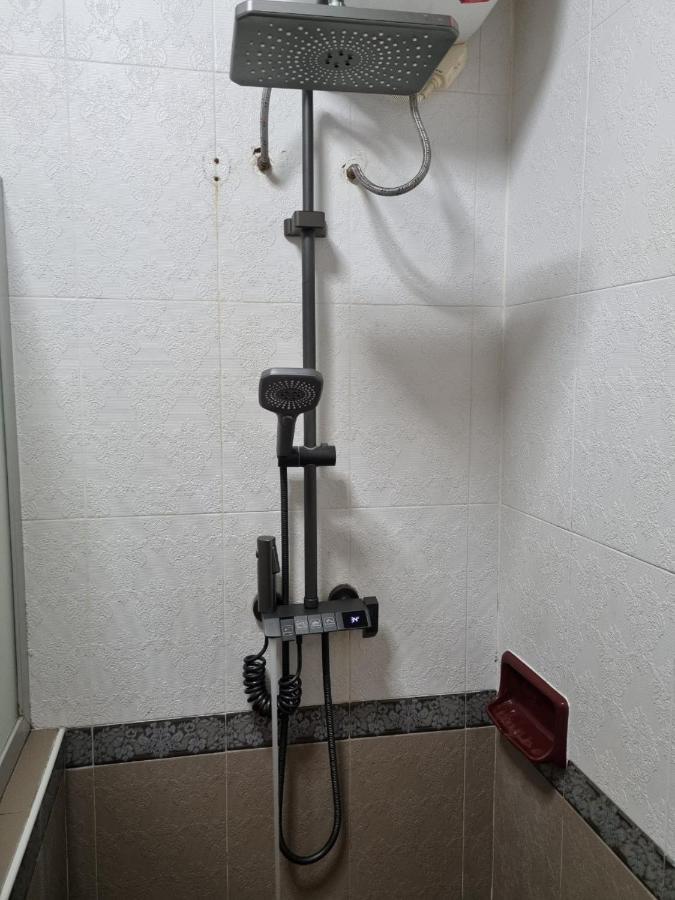 Khampiane Hotel Ban Nongdouang Экстерьер фото