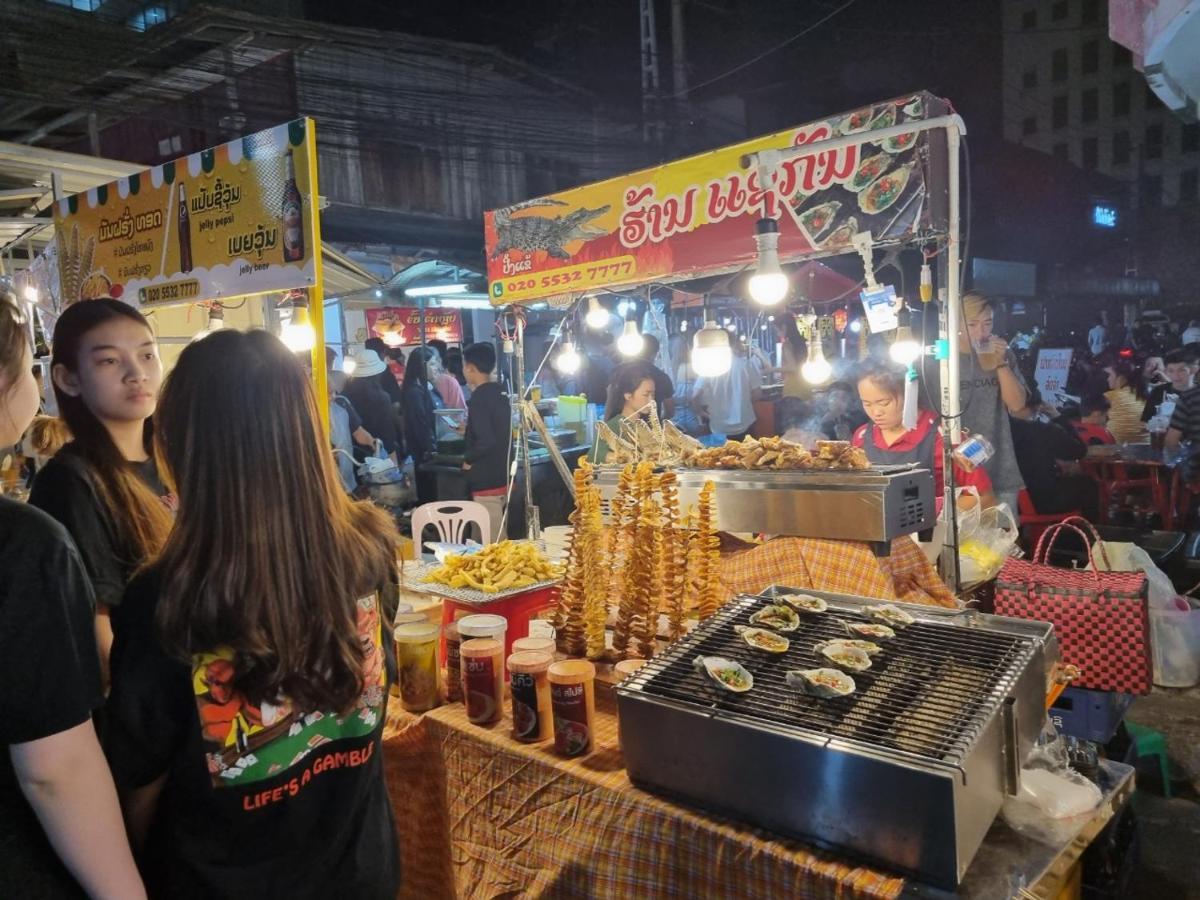 Khampiane Hotel Ban Nongdouang Экстерьер фото