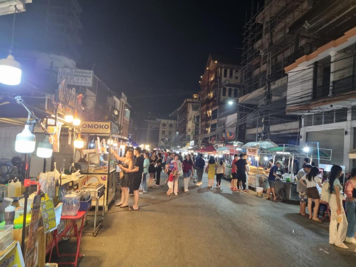 Khampiane Hotel Ban Nongdouang Экстерьер фото