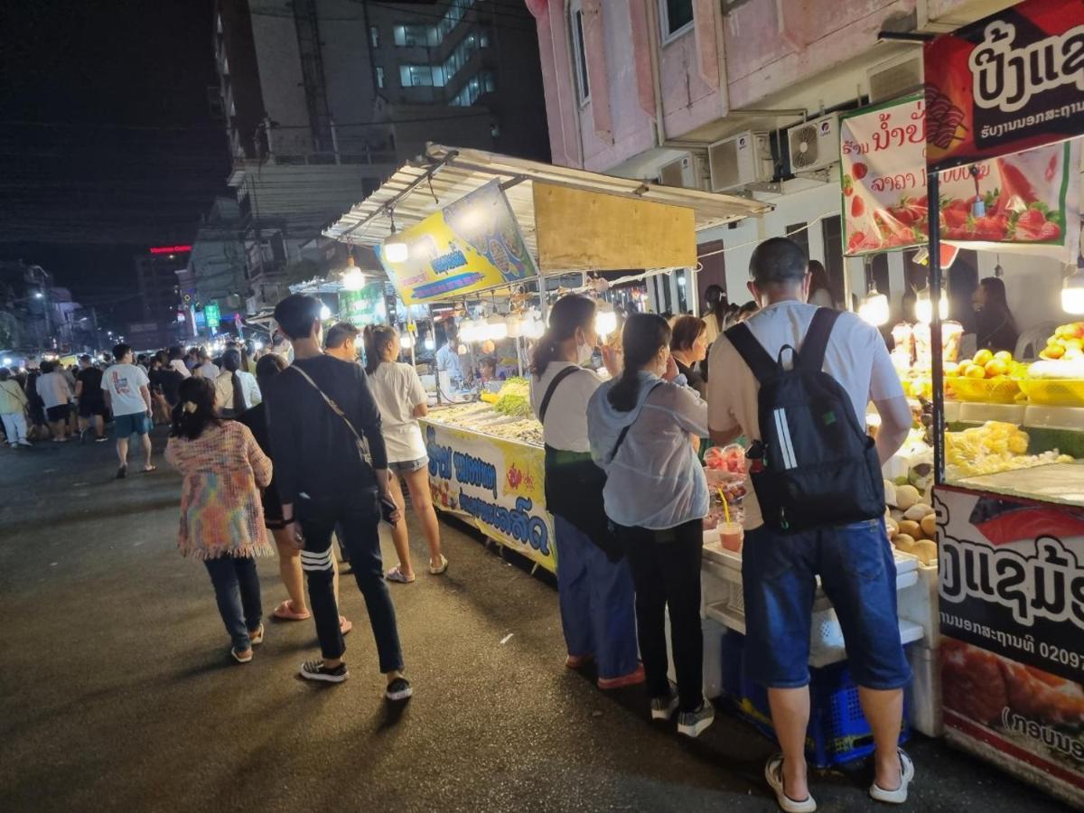 Khampiane Hotel Ban Nongdouang Экстерьер фото